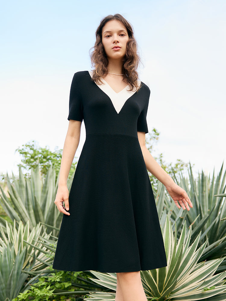 Contrast V-Neck Slim Knitted Women Midi Dress