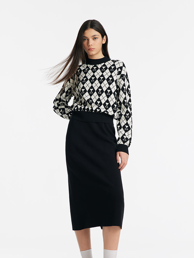 Knitted Jacquard Sweater And Half Skirt Two-Piece Set