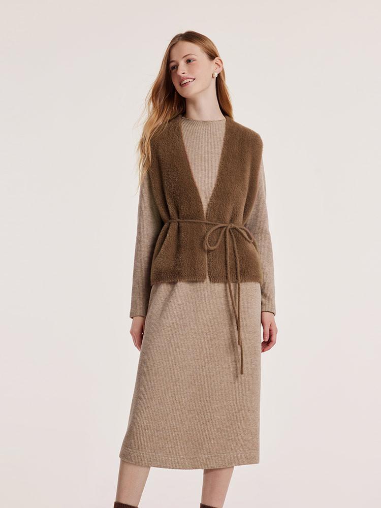 Slim Pinafore Dress And Faux Mink Vest Two-Piece Set With Belt